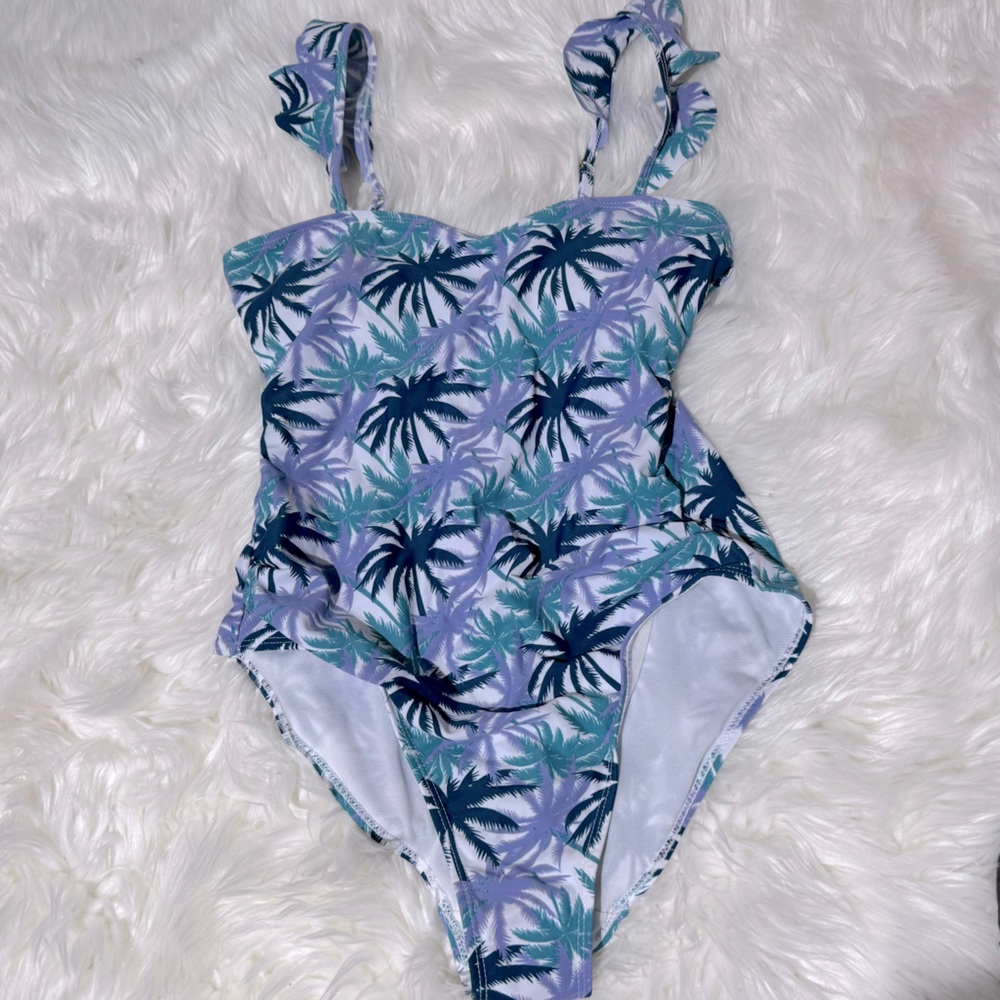 Jones New York one piece swimsuit size‎ L